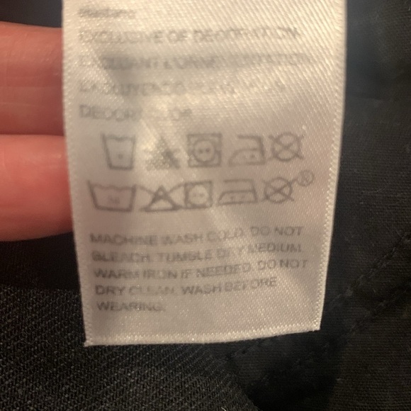 Signature Levi Strauss Heritage high rise black denim shorts sz 12 - Picture 10 of 11